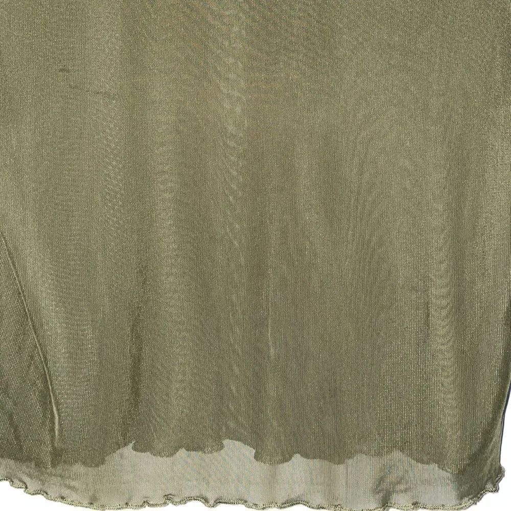 Tiny willow crop top - Picture 6 of 7